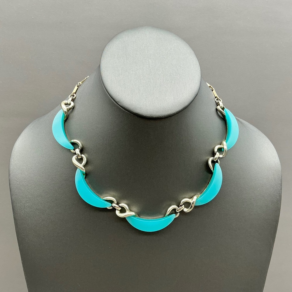 Vintage Necklace Women Turquoise Blue Silver Tone Crescent Link Choker 16 Inch